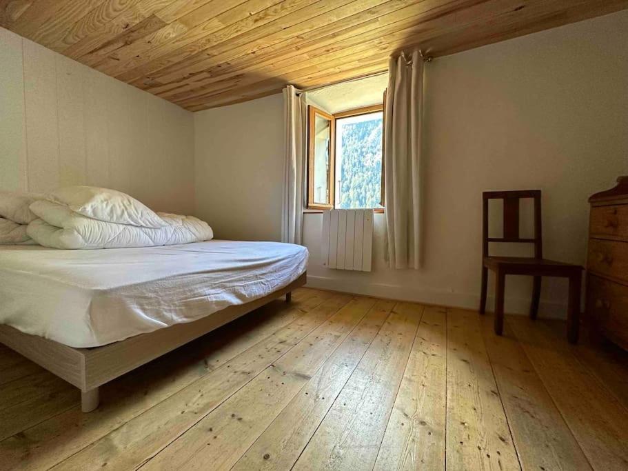 Holiday home Mountain House With Two Barns And A Garden *